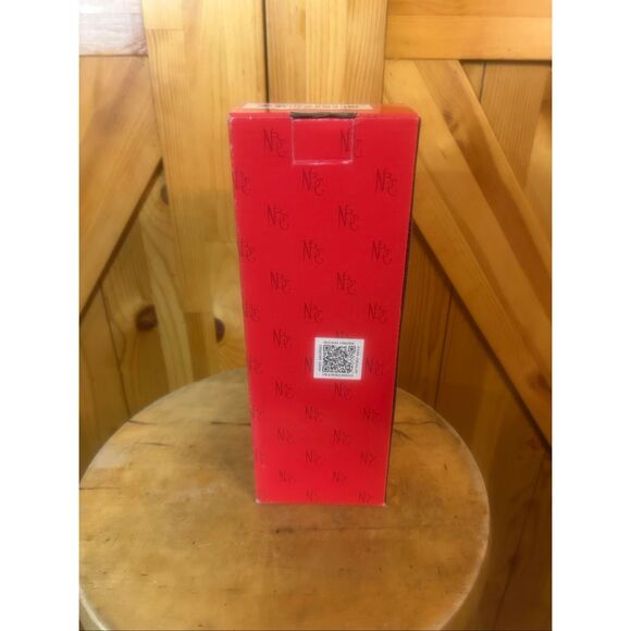 King Nutcracker with Crown new in open box (5986) - Picture 7 of 8